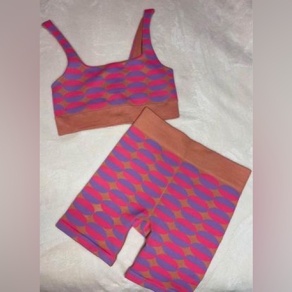 Fabletics Matching Set - Picture 1 of 5